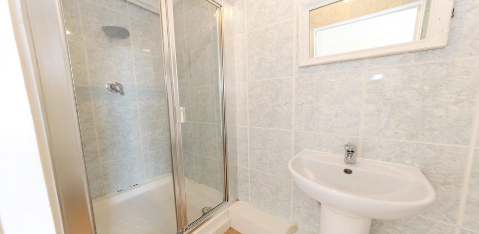 			NEW INSTRUCTION, 3 Bedroom, 1 bath, 1 reception Flat			 Finchley Road, FINCHLEY ROAD